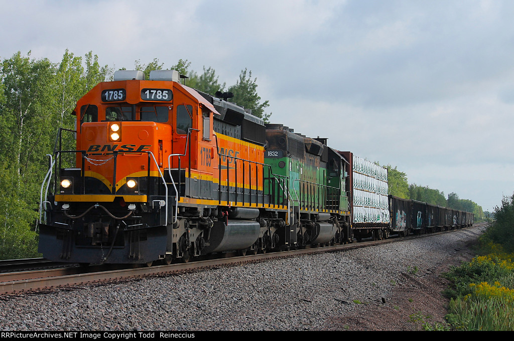 BNSF 1785